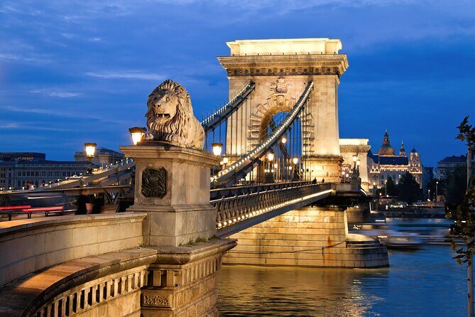 2-Hour Private Night Tour of Budapest - Why Budapest at night fits a tight 2-hour schedule