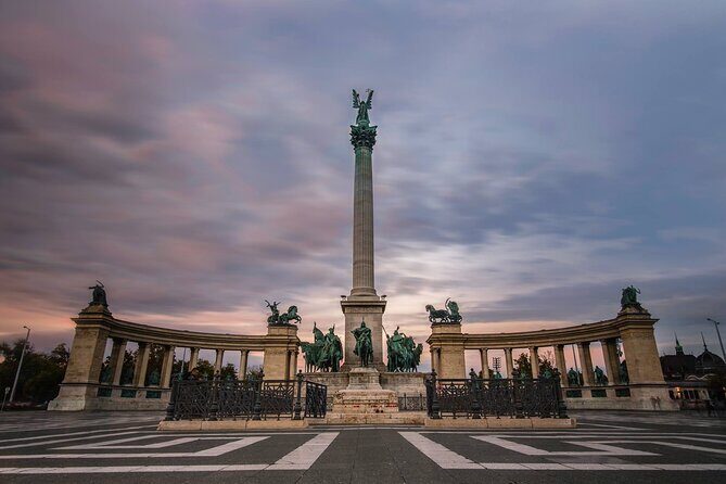 2-Hour Private Night Tour of Budapest - Photo tips that actually help at night in Budapest