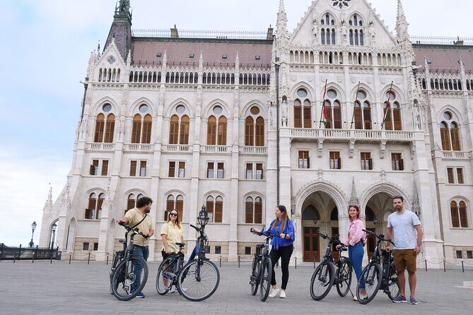 3-Hour Budapest E-Bike Adventure! - Margaret Island pivot: a calmer reset before Pest highlights