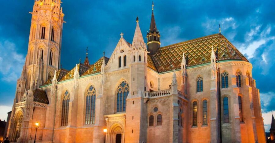 3-Hour Orientation Walking Tour of Buda and Pest - The guides are the real engine: Zoli, Alexandra, Verónika Lantos and more