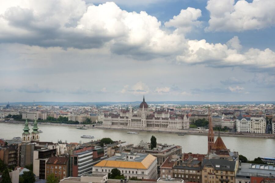 3-Hour Orientation Walking Tour of Buda and Pest - Price and value: does $41 add up?