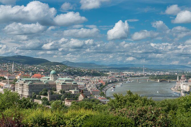 4 hours long private minivan tour in Budapest - The Hungarian Parliament Building: outside views, big political symbolism