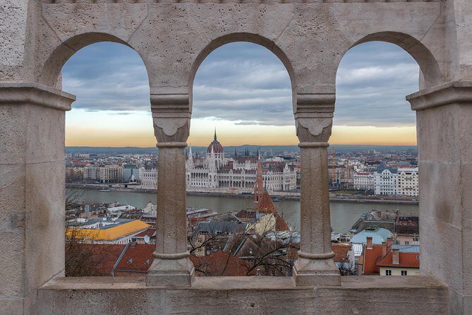 4 hours long private walking tour in Budapest - How the 4-Hour Private Tour Actually Feels on the Ground