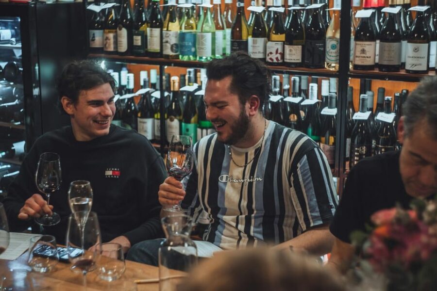 8-Tier Hungarian Wine Tasting in a Cozy Downtown Wine Bar - First impressions: Why Bortodoor feels like the right kind of wine bar