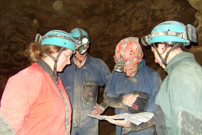 Adventure Caving Experience in Budapest - Why the Pálvölgyi Caves feel different from a normal tour