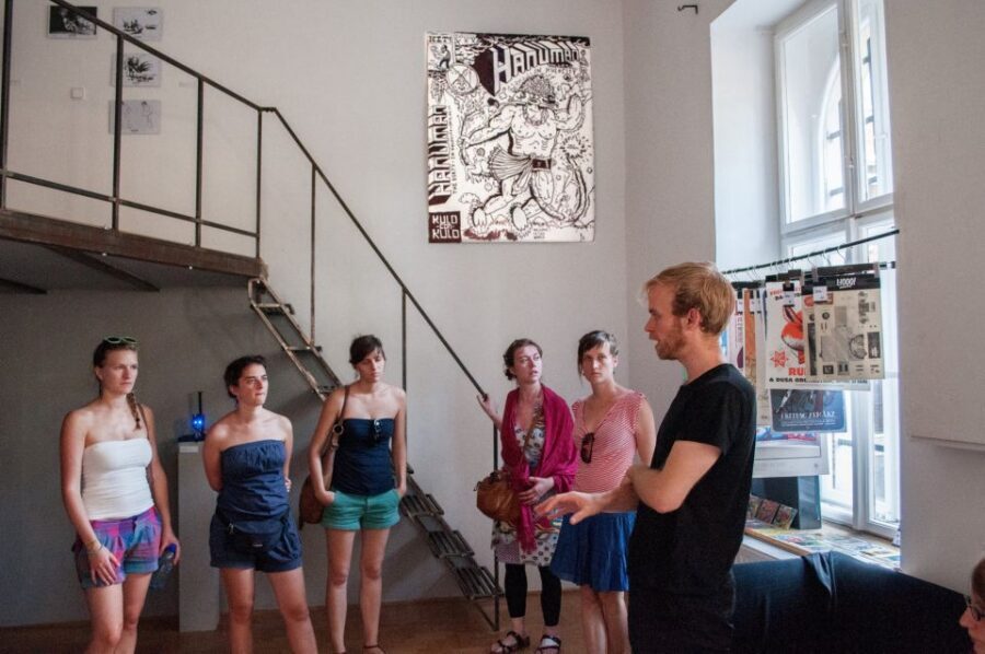 Alternative Budapest Walking Tour - The Jewish Quarter: squats, cultural centers, and abandoned synagogue spaces