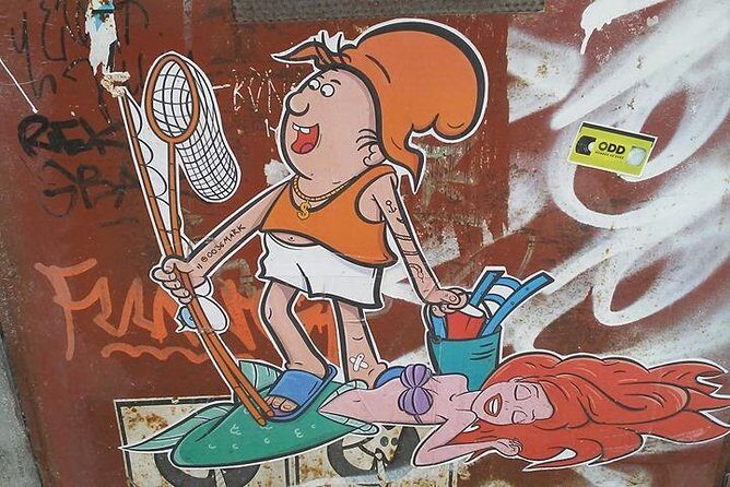 Alternative Street Art Free Walking Tour of Budapest - Timing, pacing, and practical tips for a smooth street-art walk