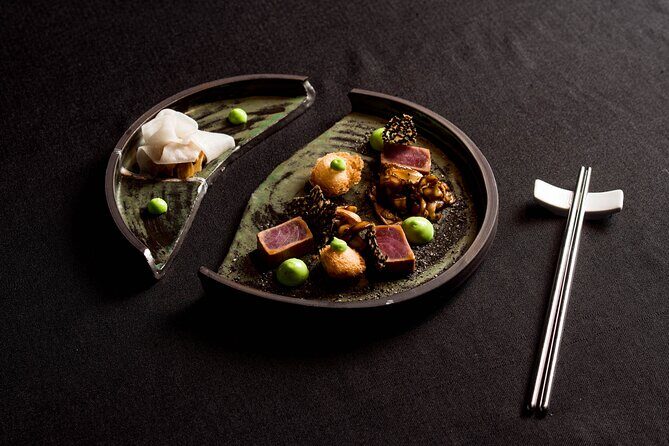 Audio visual multi-sensory chefs journey dinner experience - Service and the Speakeasy Factor