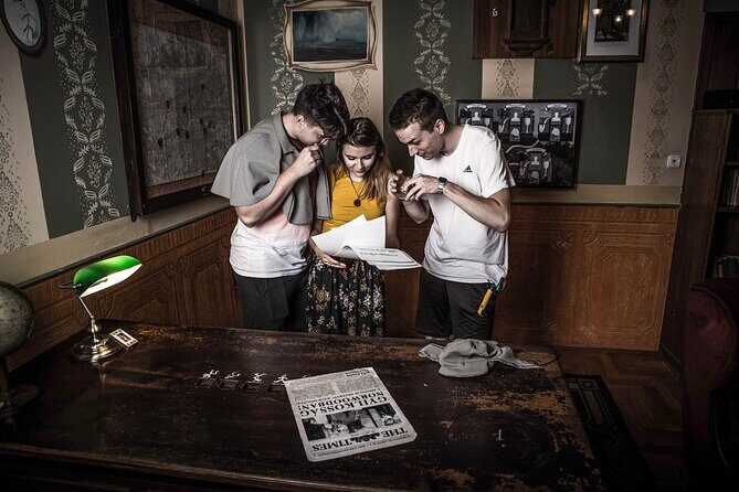 Be a movie star! Film Tour, Escape room, in Budapest and Etyek - Entering Korda Filmpark: Budapest’s film-studio playground