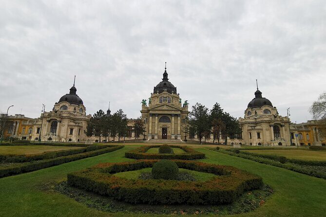 Best Historical Sights of Budapest Tour - Andrássy Avenue: Neo-Renaissance Facades and a Street That Works