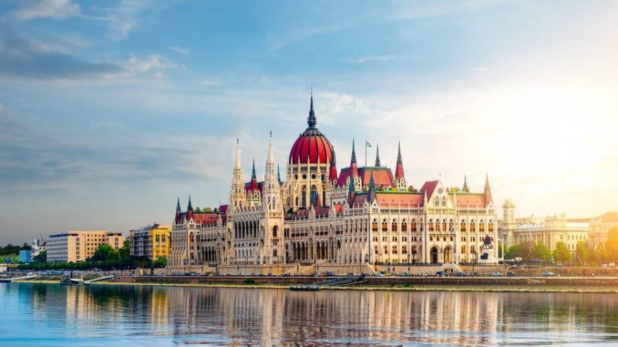 Best of Budapest: Private Walking Tour with a Local - Private Means Yours: How the Tour Stays Flexible