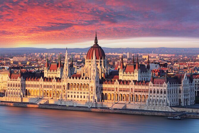 Best of Budapest Tour - Citadella on Gellért Hill: the fortress stop that feels like a photo lab