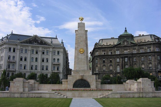 Born Under The Red Star - The History of Communism in Hungary - Private Tour - Stop 2: Inside the House of Terror Museum at Andrássy út 60