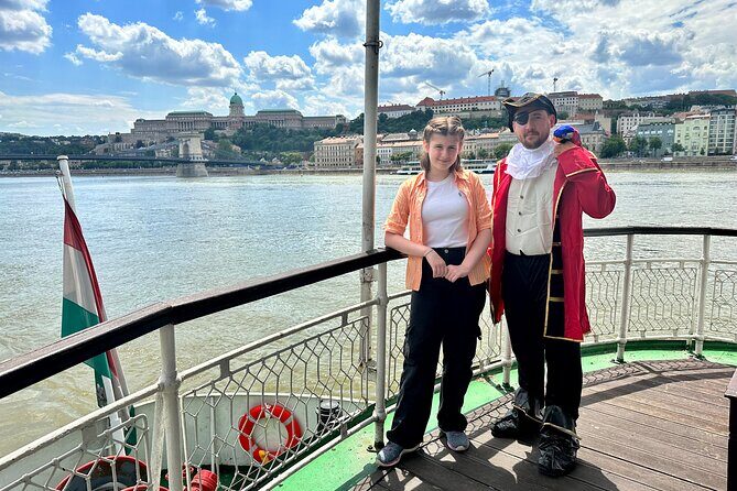 Bottomless Brunch and Cruise with Prosecco in Budapest - Meeting Point and Seating: Akadémia 2 Ponton at 10:30