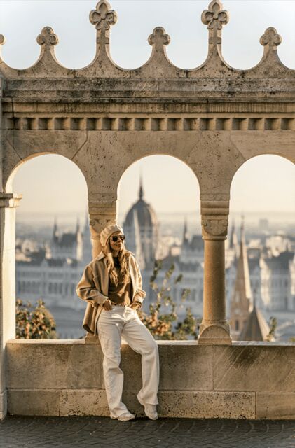 Buda Castle: Private photoshoot with a local guide - Who This Is Best For (and Who Might Skip It)