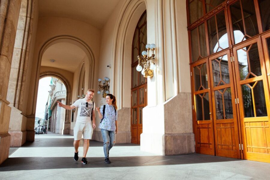 Budapest: 1.5-Hour Private Kick-Start Tour with a Local - A 90-Minute Private Kick-Start for Budapest