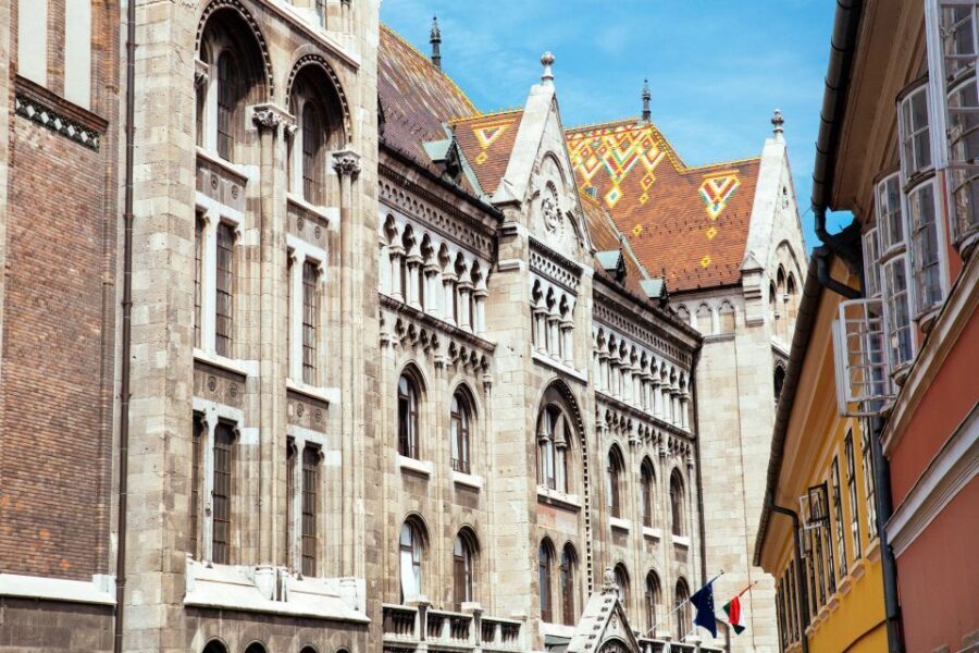 Budapest: 1.5-Hour Private Kick-Start Tour with a Local - Should You Book This Budapest Private Kick-Start?