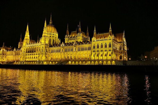 Budapest: 1-Hour Highlights Cruise with Welcome Drink - Your 1-Hour Route: From Margaret Bridge to Parliament Lights