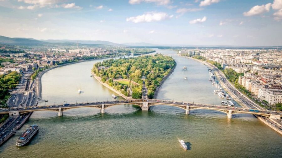 Budapest: 1-hour Sightseeing Danube River Cruise - Who This Cruise Suits Best (and Who Should Think Twice)