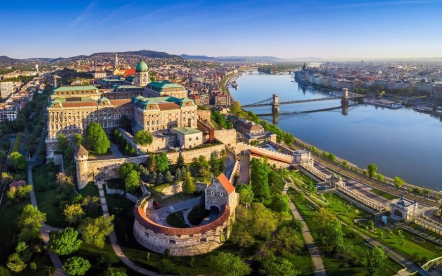 Budapest: 3-hour City Tour with Castle Walk + 1-hour Cruise - 3 hours by coach: Parliament, Margaret Bridge, Heroes’ Square, and back again