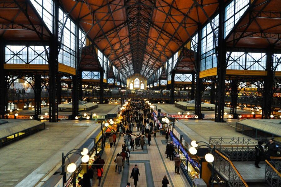 Budapest: 3-Hour Grand City Tour and Castle Walk - Price Value: What You’re Really Paying for at $49
