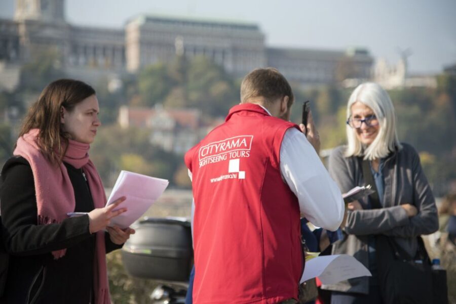 Budapest: 3-Hour Trabant Sightseeing Tour - Price and Value: $294 per Group for a Real Car Experience