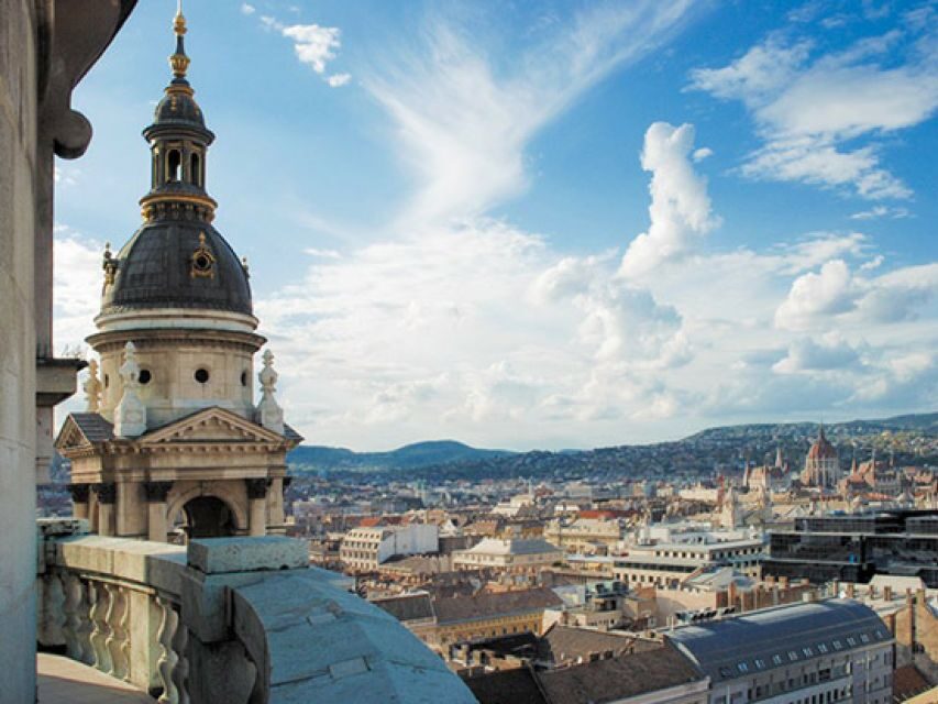 Budapest: 3-Hour Walking Tour of Pest with a Historian - Meeting at Kempinski Corvinus and getting started without stress
