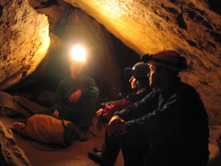 Budapest: Adventure Caving Tour with Guide - Who Should Book This Adventure Caving Tour