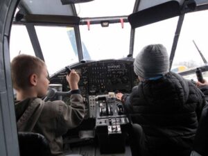Budapest: Aeropark Admission Ticket - The cockpit experience: pretending to fly across an imaginary globe