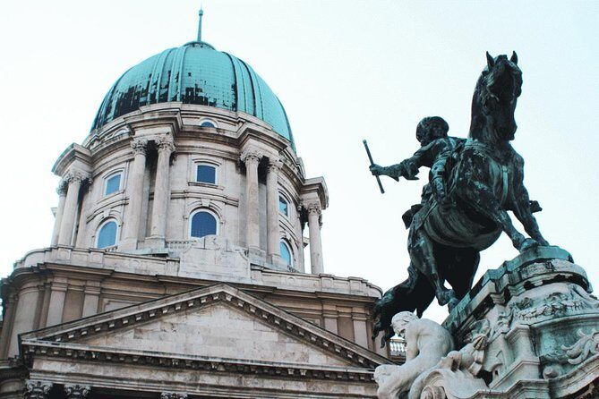 Budapest All In - Full Day Tour with Lunch & Metro Pass - Meeting at the Hungarian State Opera: the day’s “center of gravity”