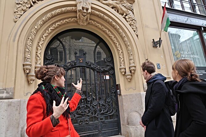 Budapest Art Nouveau Walking Tour - Art Nouveau on Foot: What You’re Really Seeing