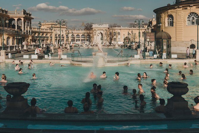 Budapest BeerSpa with Unlimited Beer and Optional Széchenyi Bath - Meeting point and timing: arrive ready for a thermal day