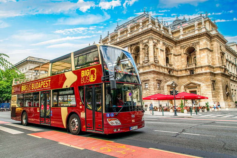 Budapest: Big Bus Hop-On Hop-Off Tour & Danube River Cruise - Start point and getting on: József Attila u. 24