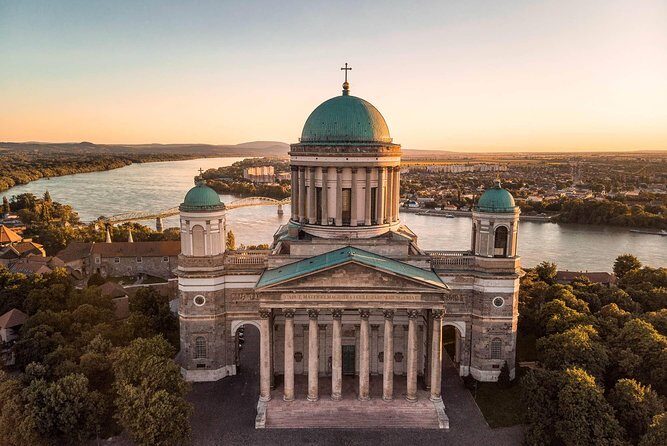Budapest-Bratislava One-Way Sightseeing Transfer - FAQ