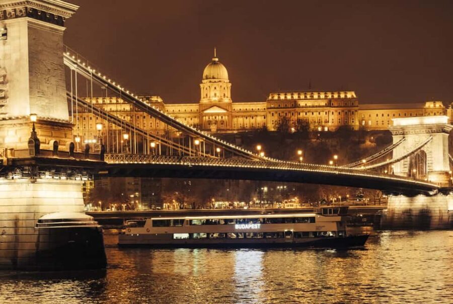 Budapest By Night Sightseeing Cruise - Liberty Bridge to the modern riverfront: MÜPA, Corvinus, Bálna