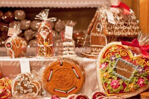 Budapest Christmas Market Tour with Basilica visit & Chimney cake - Opera House start on Andrássy Avenue: why that first 30 minutes counts