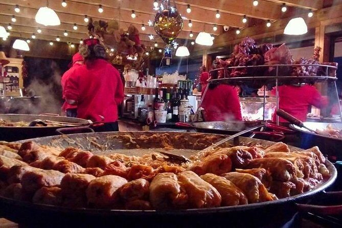 Budapest Christmas Market Tour with Basilica visit & Chimney cake - Danube River promenade at night: the city glow break