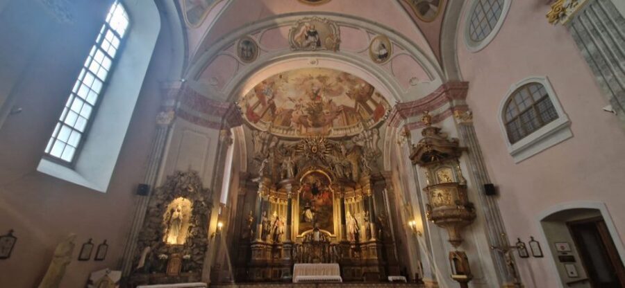 Budapest: Classical Music Concert in St. Michael's Church - Value at About $53: When It’s Worth It