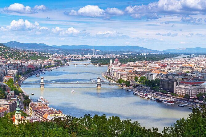 Budapest Danube 1 Hour Sunset or Night Cruise with Audio Guide - Quick hits before you board