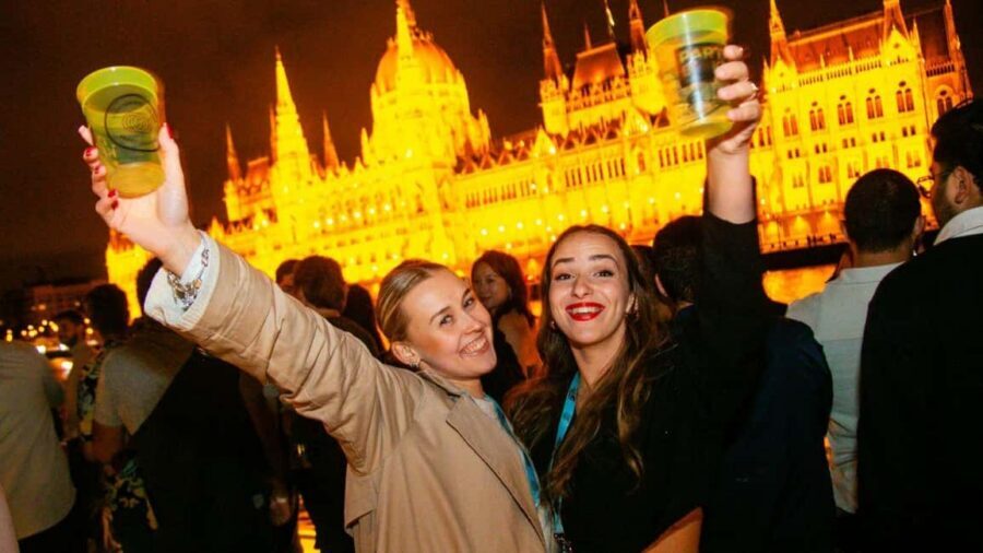 Budapest: Danube Beat Party Cruise with Drink Packages - Drink Packages and the Real Value of the Bar Setup