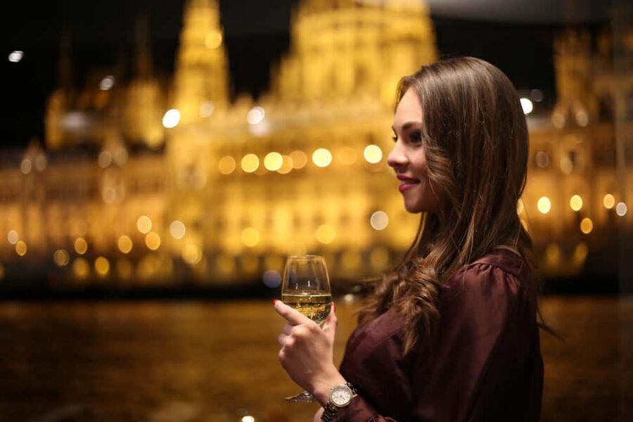 Budapest: Danube Drink and Piano Show - Danube night views you’ll recognize fast: the pass-by route