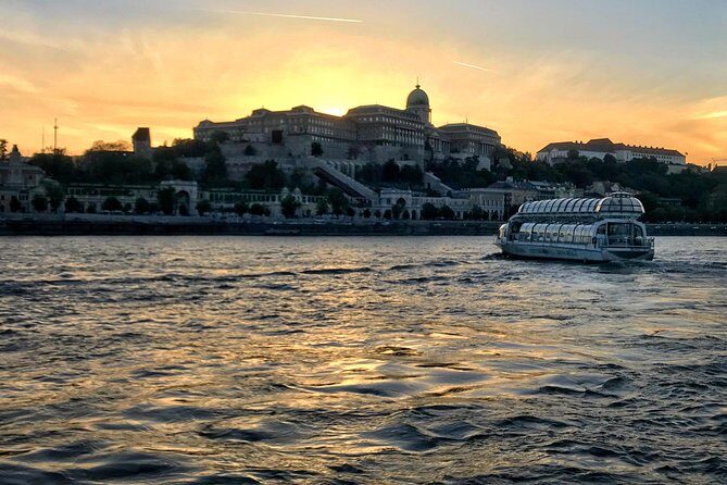 Budapest Danube River Candlelit Dinner Cruise with Live Music - The 2.5-Hour Cruise Along the Danube (What You See From the Water)