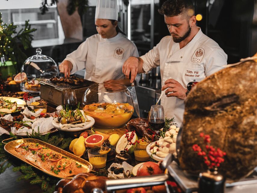 Budapest: Dinner Cruise with Live Music and Unlimited Drinks - Dinner by chef Pál Tóth: the show-kitchen meal that keeps moving