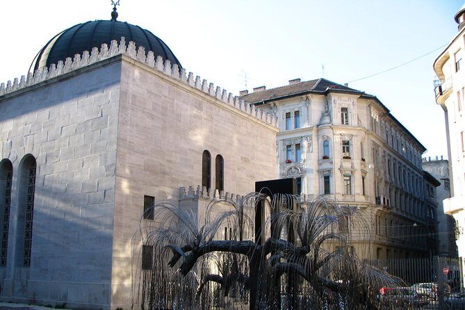 Budapest Dohany Synagogue & Hungarian Jewish Museum & free extras - Hungarian Jewish Museum & Archives: use the ticket like a “choose your focus” moment