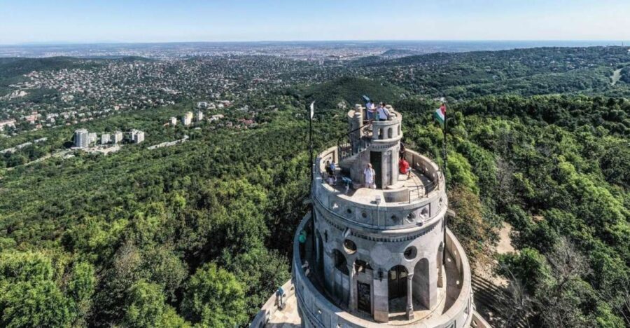 Budapest: Elisabeth Tower Visit by Chairlift & Transport - Walking up to the Elisabeth Lookout Tower: steep but short, and why your shoes matter