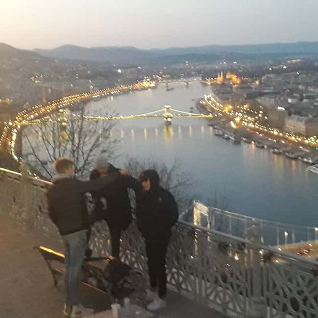 Budapest: Evening Castle Hill Tour with Fishermen's Bastion - Why Castle Hill at night feels different