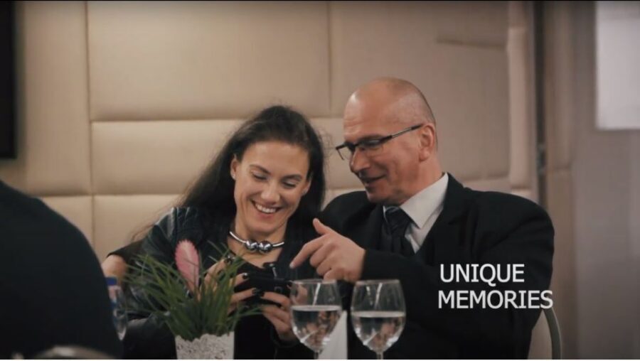 Budapest: Evening Cruise and Dinner with Welcome Drink - 4-Course Dinner on Board: Table Service, Dietary Options, and Pace