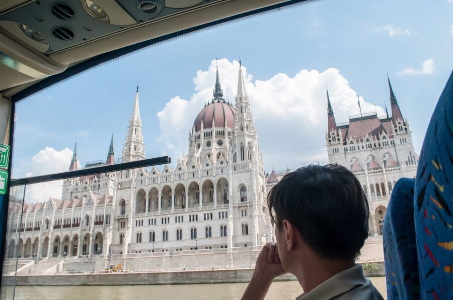 Budapest: Floating Bus Tour by Land and Water - Price and Value: Is $28 Worth It?
