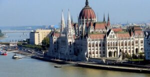Budapest Full-Day Private Guide Services - From Liberty Square to Buda Castle: The Classic Highlights Loop