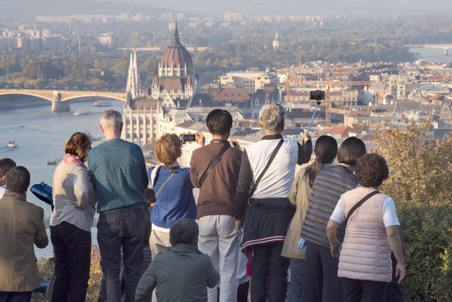 Budapest: Grand City Tour with Parliament Visit - Elizabeth Bridge, Margaret Bridge, and the City Thread Between Eras